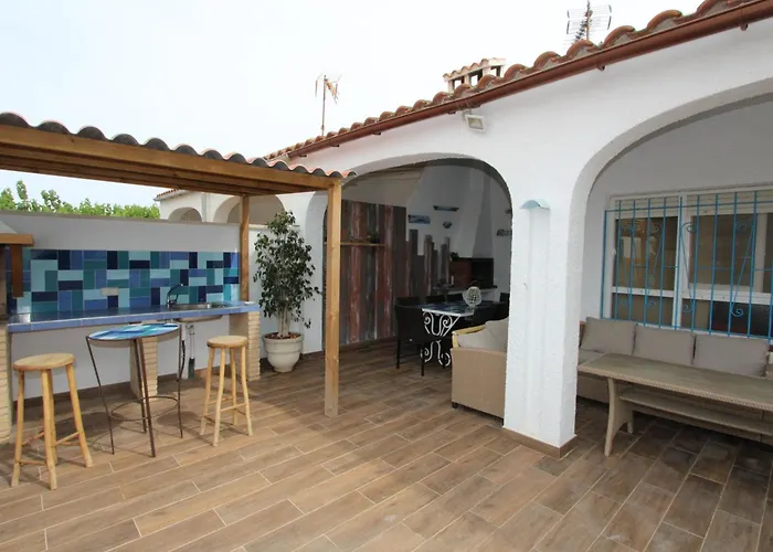 Casa Cerca Del Mar Con Piscina, Aire Acondicionado, Wifi, Admite Mascotas Y Playa Para Perros - Es-184-9
