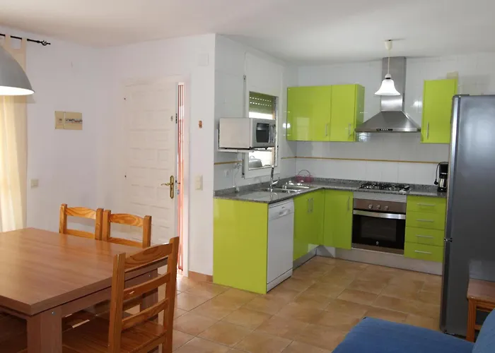 Casa Con Piscina Privada, Cerca Del Mar, Wifi Gratuito, Aire Opcional, Se Admiten Mascotas - Es-184-8